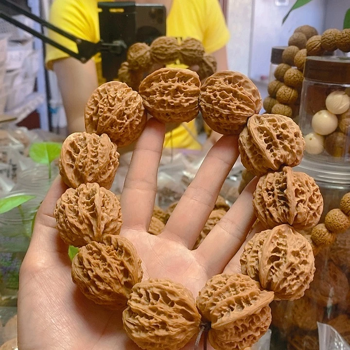 【闪购商品】文玩核桃把件36小众玲珑塔手持油