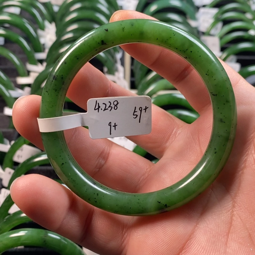 和田玉（碧玉）未镶嵌手镯59