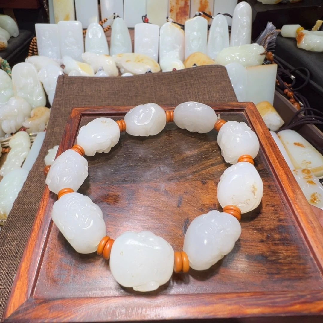 和田玉手串未镶嵌花****已