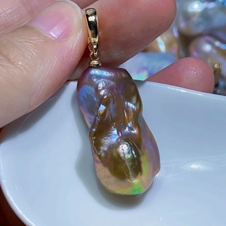 颈饰未镶嵌淡水珍珠