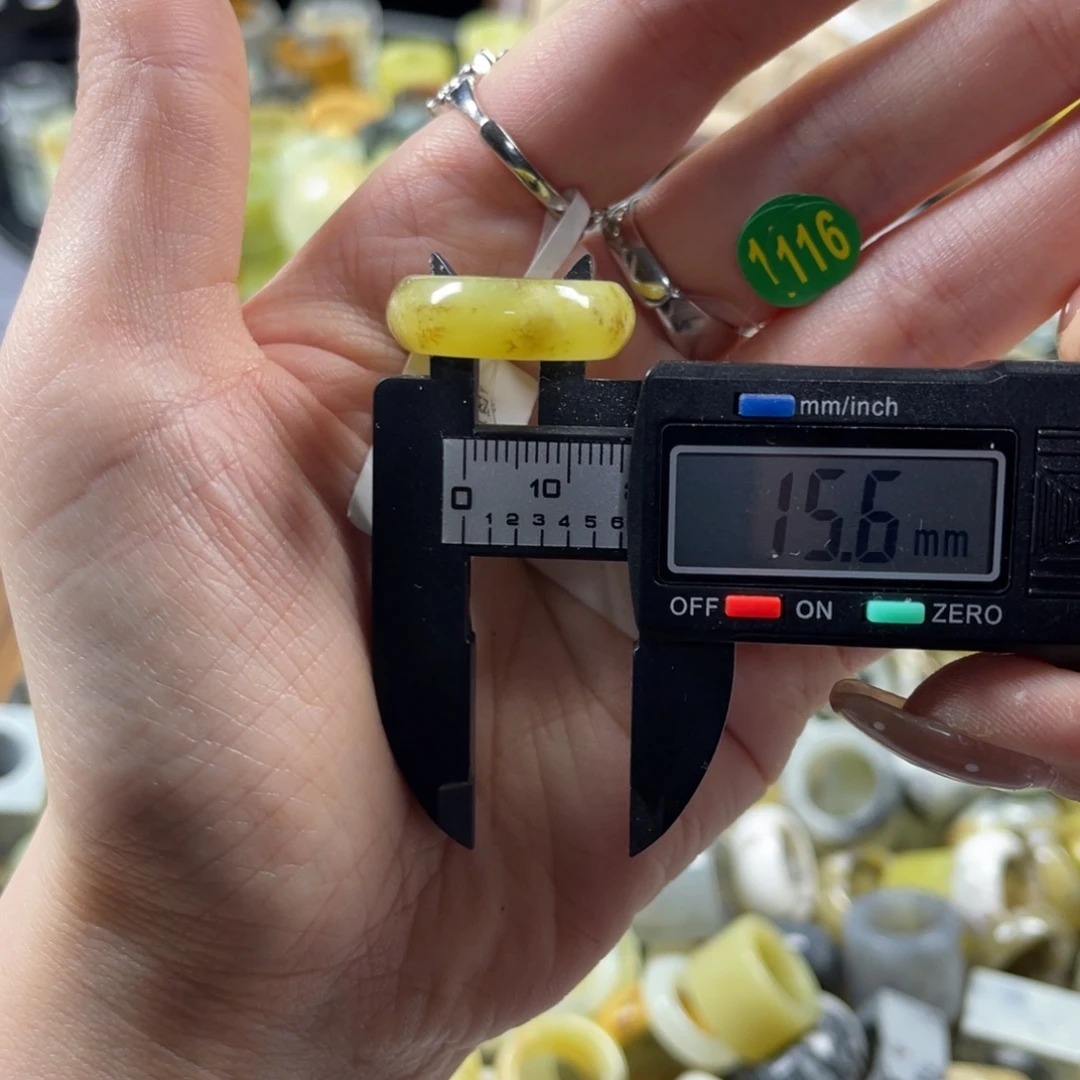 蛇纹石玉合金戒指