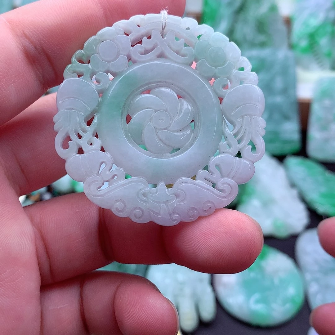 翡翠未镶嵌吊坠(不含链)