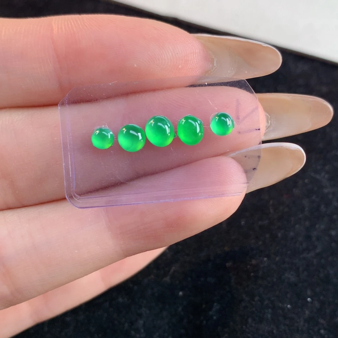 翡翠裸石1.15-4.54-2.87