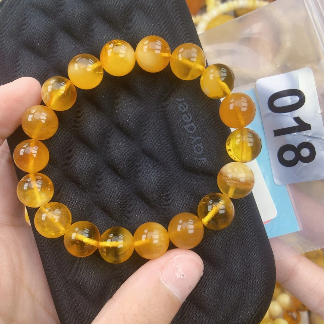 琥珀未镶嵌珠宝奇石11.4