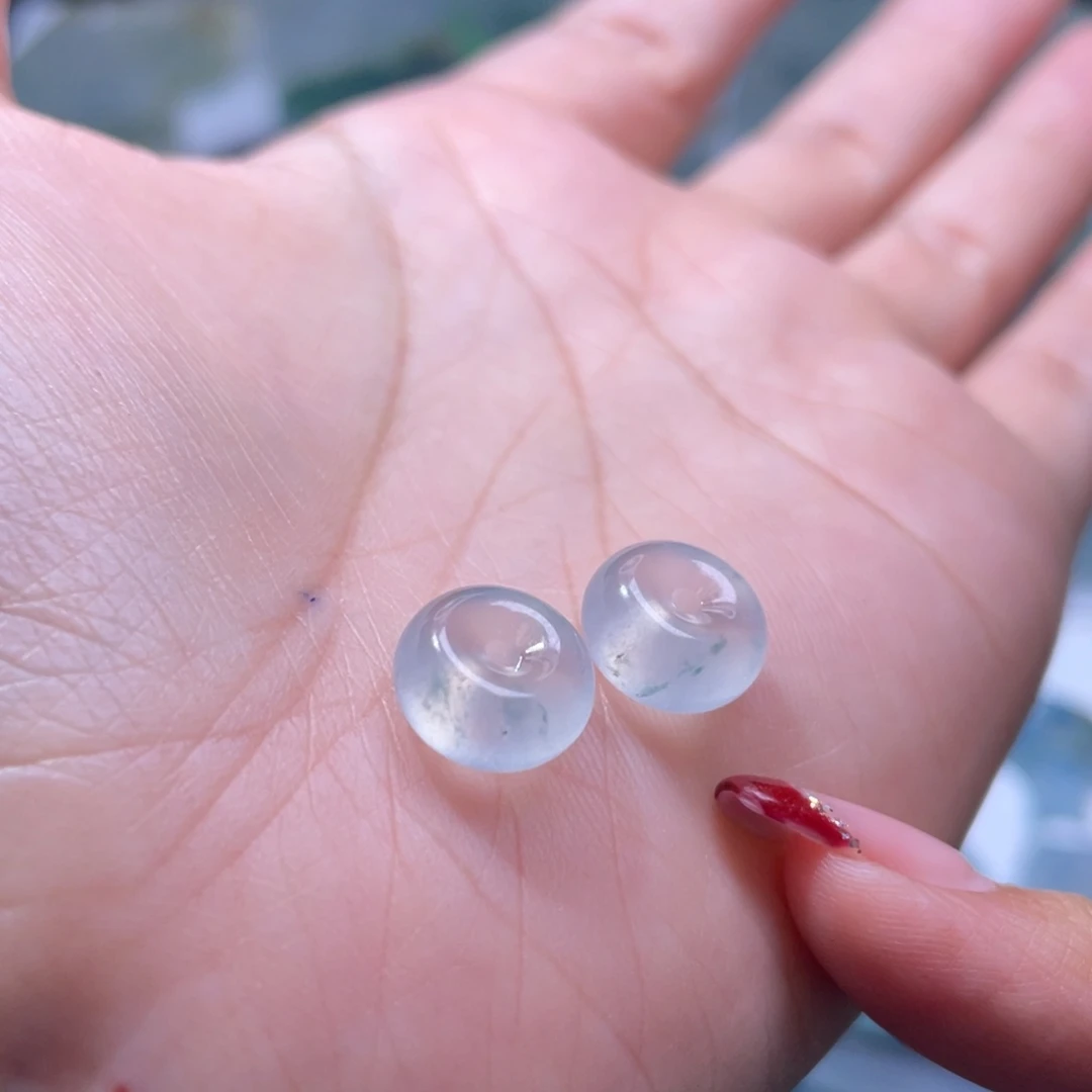 定制翡翠未镶嵌桃*?翡翠