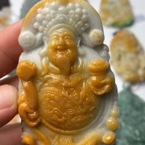定制翡翠未镶嵌翡翠