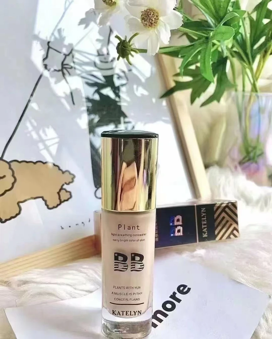 KATELYN卡特莲画模轻透粉底液