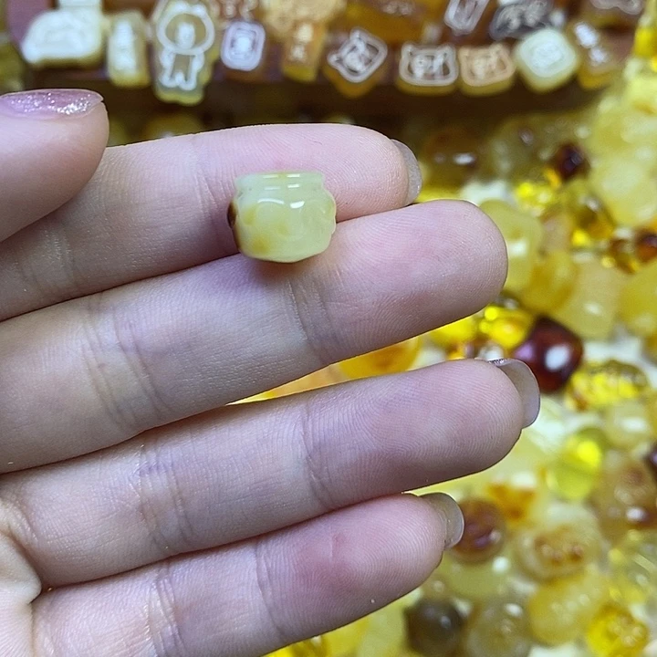 橄榄核吊坠小蜜罐