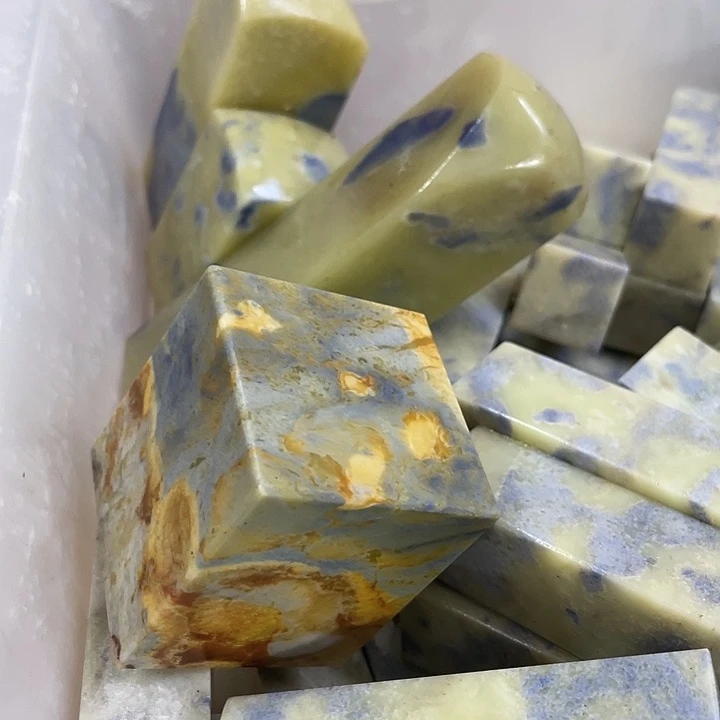 青田石印**料混合各种石