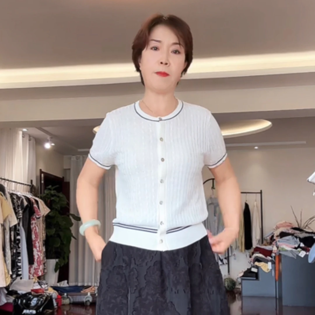 【葛行长定制】夏季女轻奢圆领绞花莱赛尔天丝短袖针织开衫NJRG019