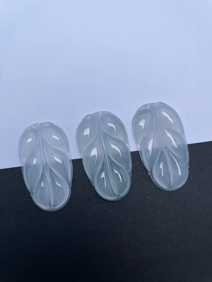 刘思懿年终清货天然翡翠叶子吊坠@多样性发一件@Y753