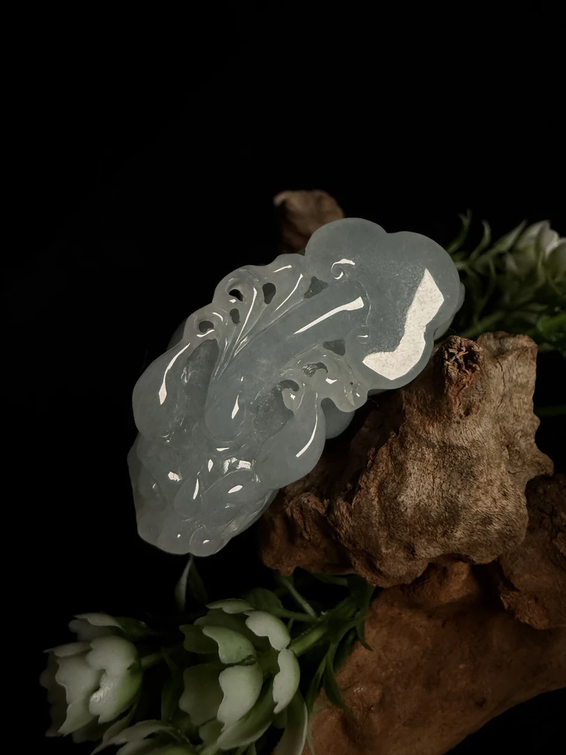 天然翡翠A货貔貅