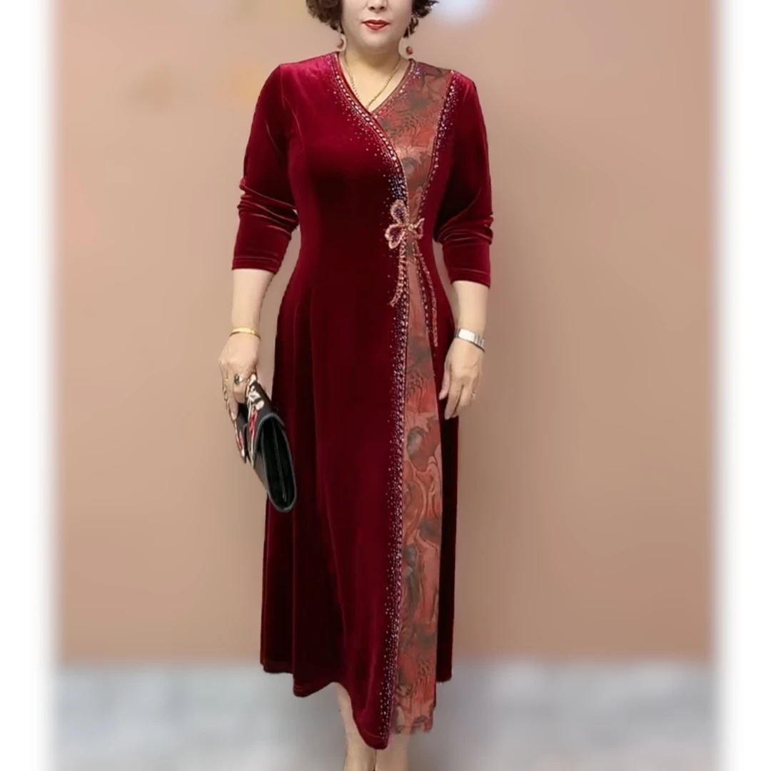 2025秋季新款中年女装优雅时尚连衣裙妈妈装V领镶钻高端丝绒A字裙
