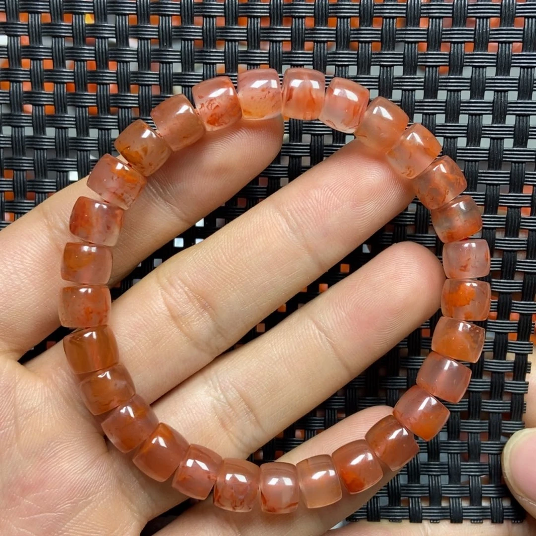 南红玛瑙手串未镶嵌8mm