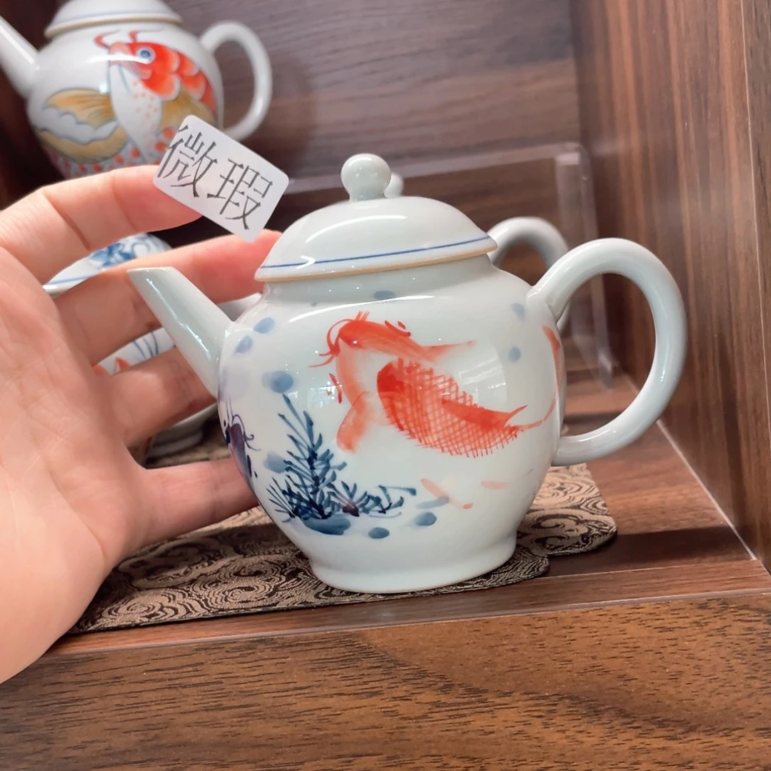 釉下手绘茶具微瑕