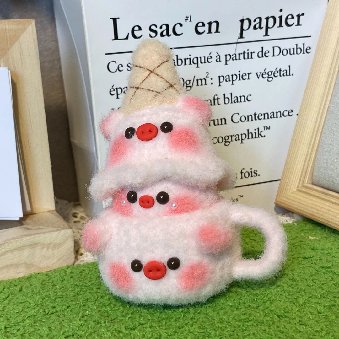 手工钩织猪猪茶杯三件套创意 毛线摆件 桌面装饰礼物