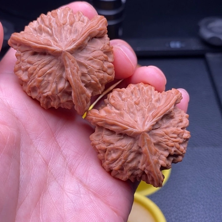 无***语吊坠文玩核桃盘山三棱41