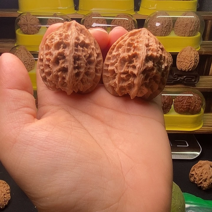 龙脊菩提把件文玩核桃38尺原装苹果