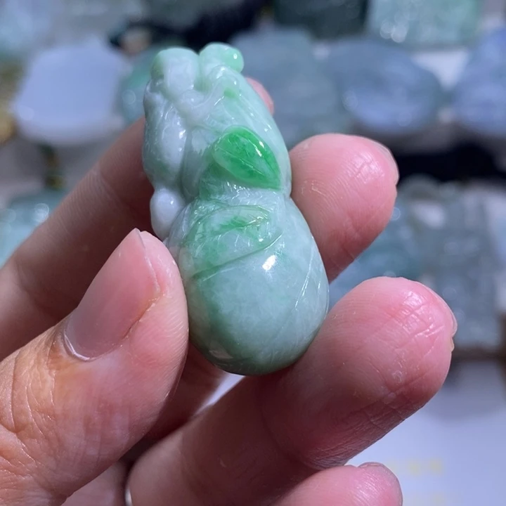 【闪购商品】颈饰未镶嵌翡翠葫芦