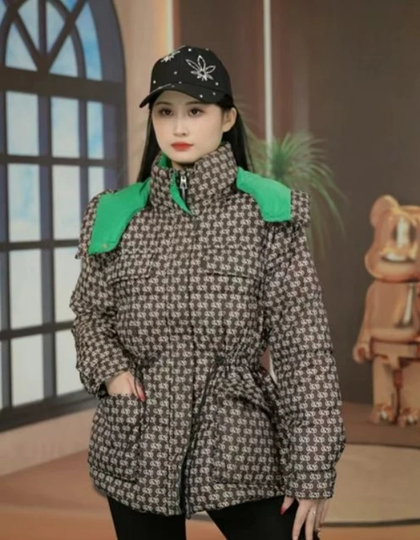 2025潮奢新款白鸭绒免洗男女同款净色款连帽羽绒服-B15