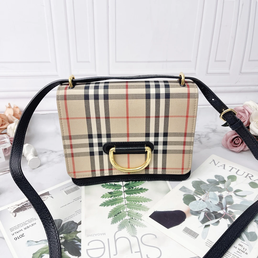 95新 BURBERRY/博柏利 D型猪鼻子环经典格纹拼黑皮单肩包