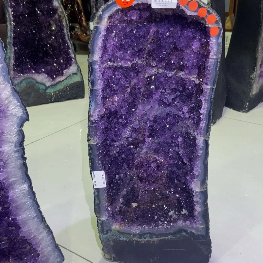 水晶大型摆件（非配饰）未镶嵌带底座