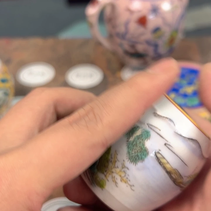 明天就去买衣服鞋子韩版