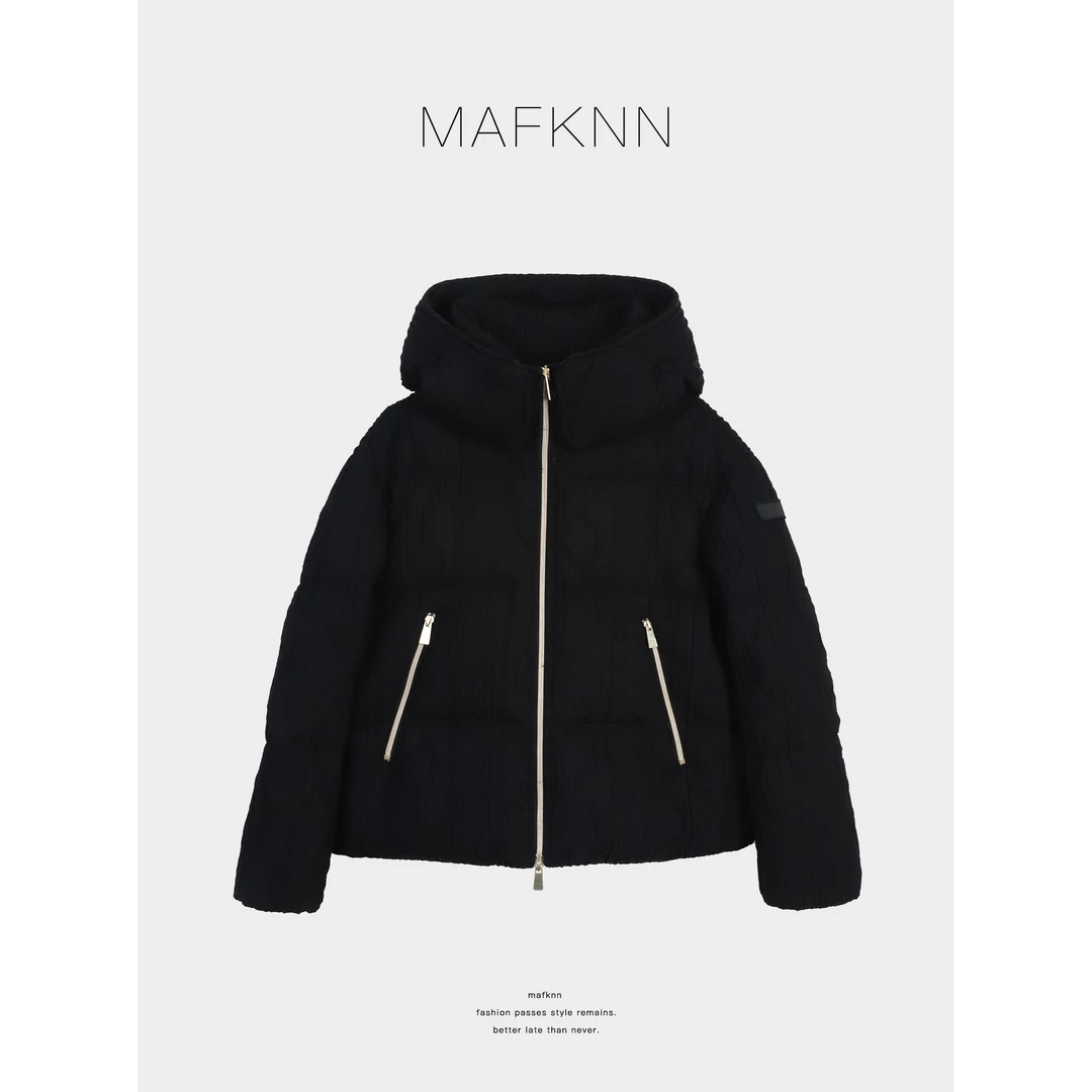 MAFKNN/玛肯时尚休闲简约纯色百搭冬季90白鸭绒羽绒服MK13736