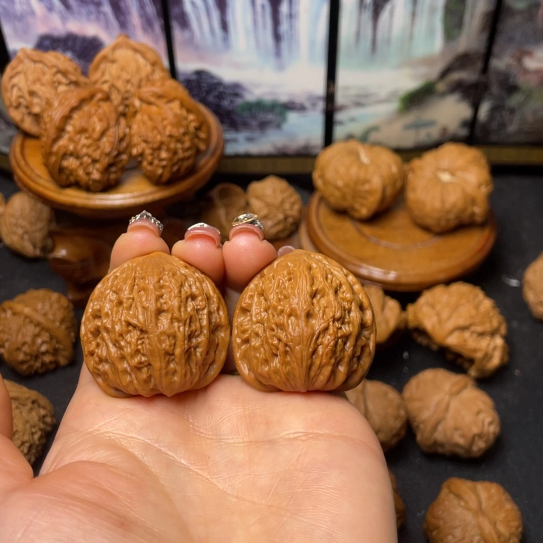 文玩核桃把件36铁锤