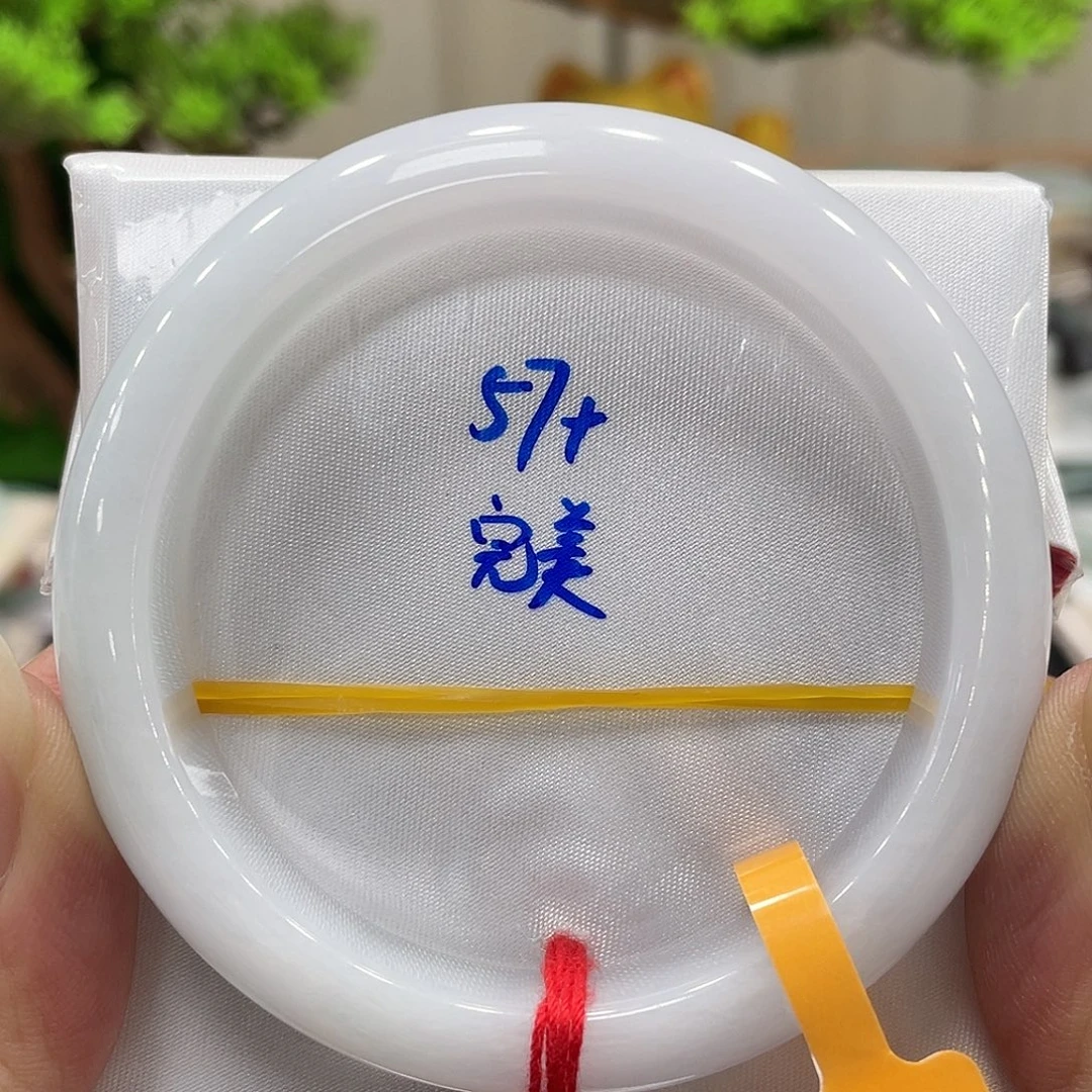 未镶嵌手镯翡翠翡翠手镯