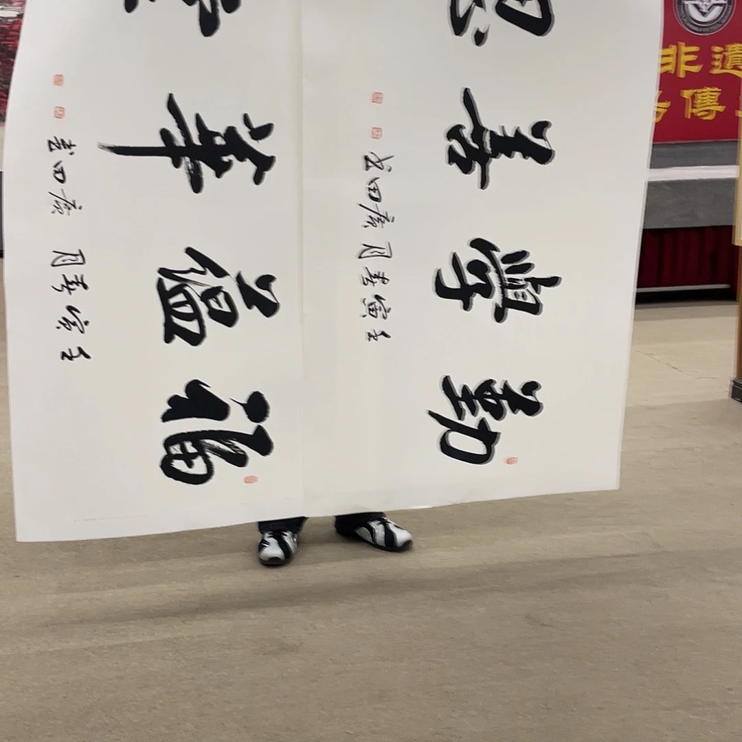 国画可口可乐公司在淘宝上发布的这