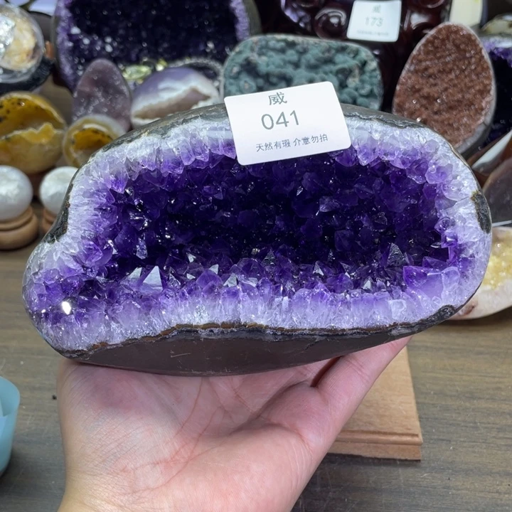 水晶未镶嵌珠宝半成品