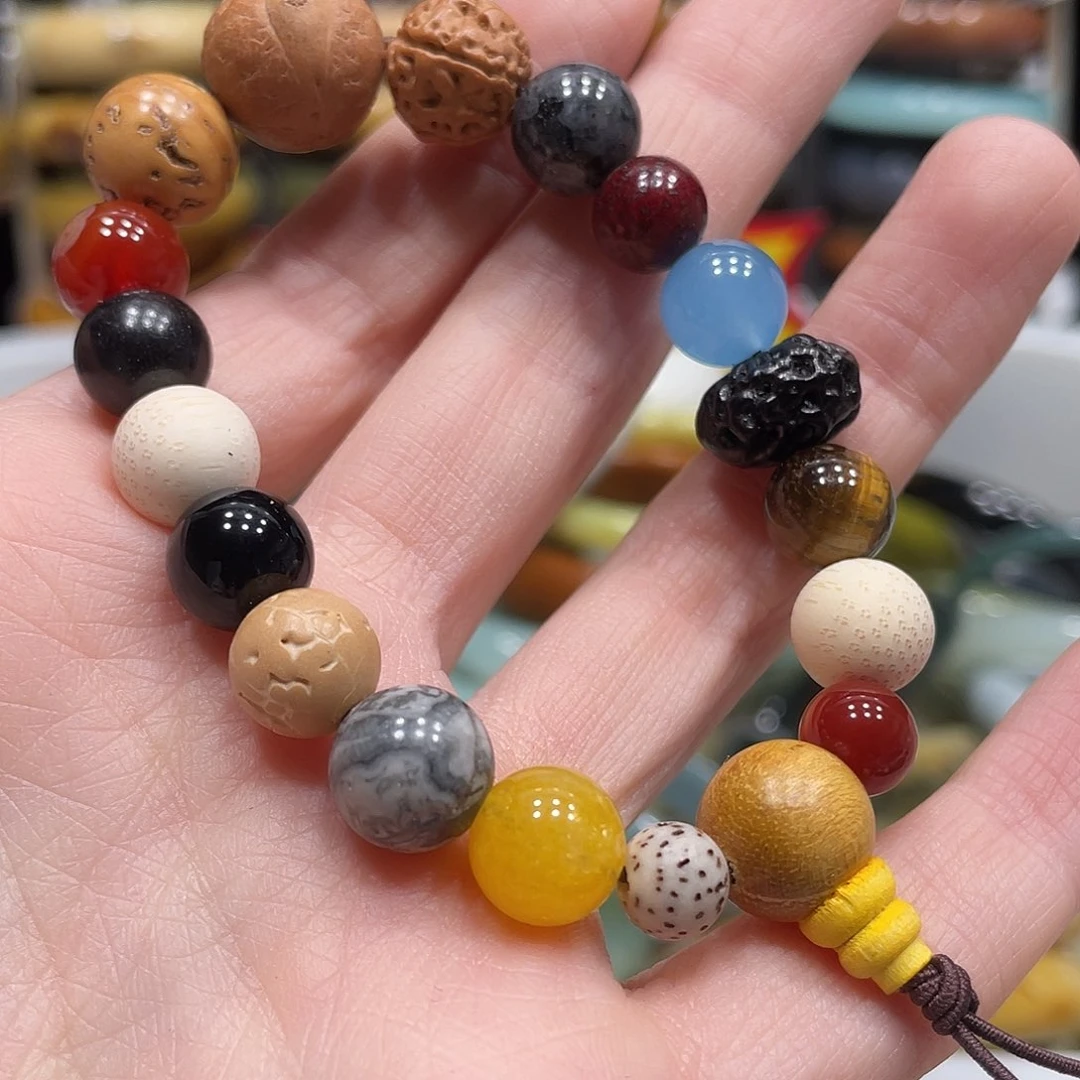 蛇纹石玉手串未镶嵌