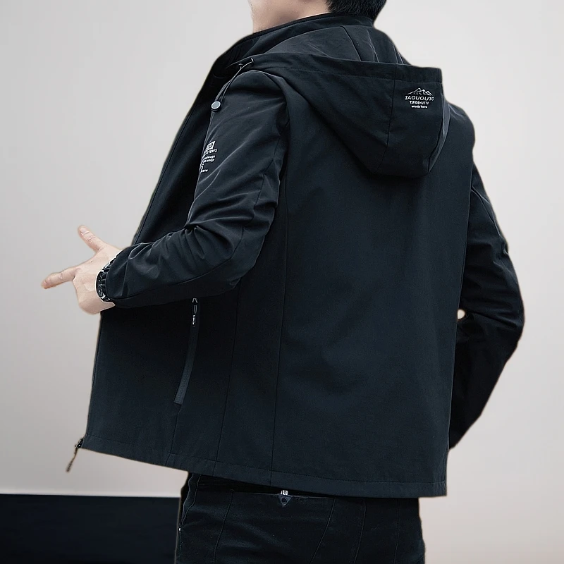 春秋季工装风男士连帽防风运动夹克凸显酷帅潮流魅力散发个性时尚