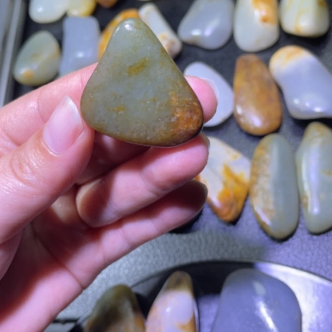 【闪购商品】颈饰未镶嵌和田玉