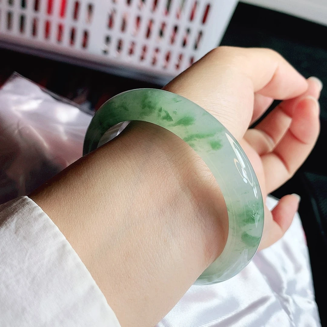未镶嵌手镯翡翠缅甸天然A货翡翠手镯