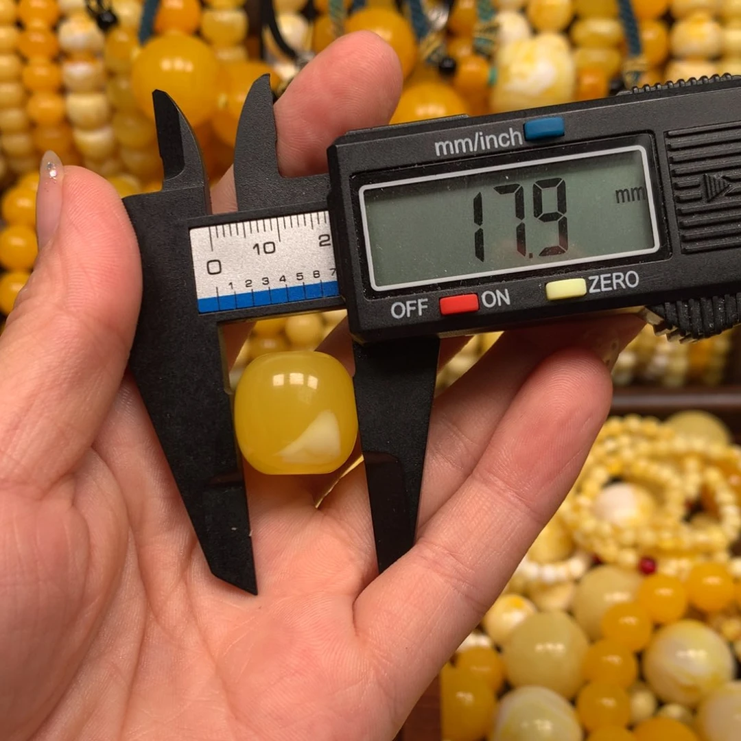 无非金属仿琥珀67