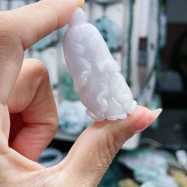 颈饰足铂镶嵌翡翠翡翠