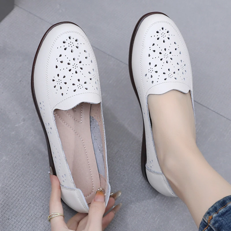 真皮软底妈妈鞋镂空凉鞋女夏单鞋舒适牛筋底女鞋子大码洞洞小皮鞋