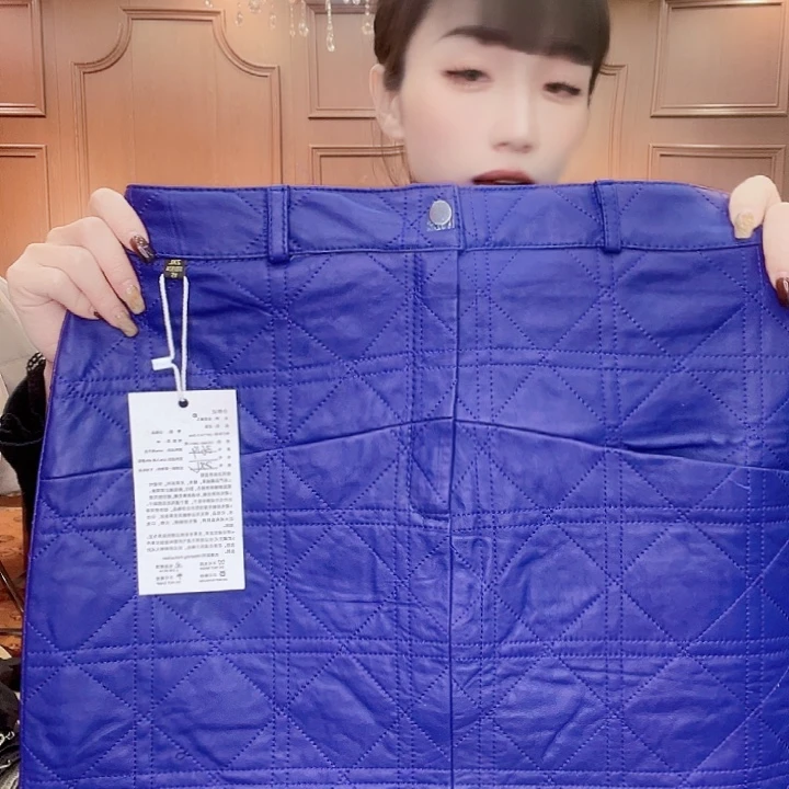 120……130斤皮短裙