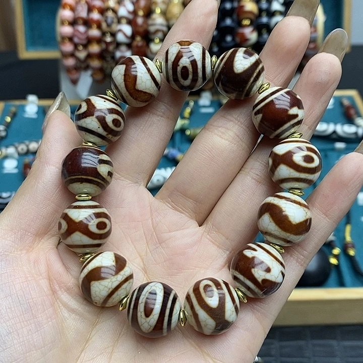 玛瑙/玉髓（覆膜）颈饰合金