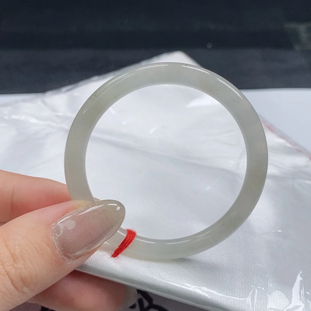 【闪购商品】翡翠手镯（圆镯）未镶嵌255号