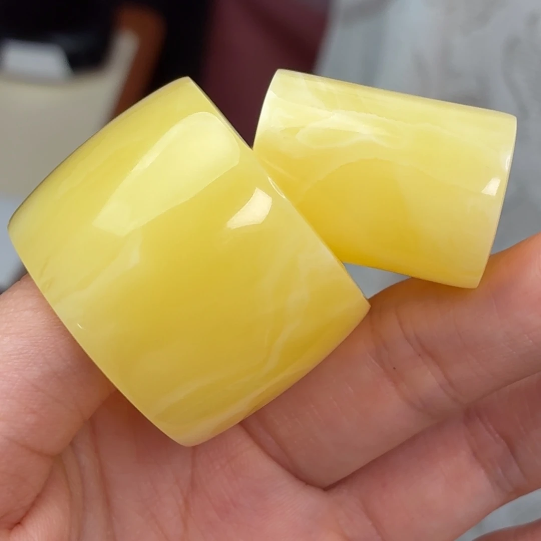蜜蜡未镶嵌吊坠(不含链)扳指22