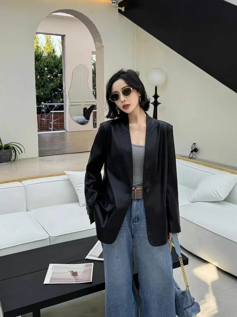 时尚洋气皮衣网红气质