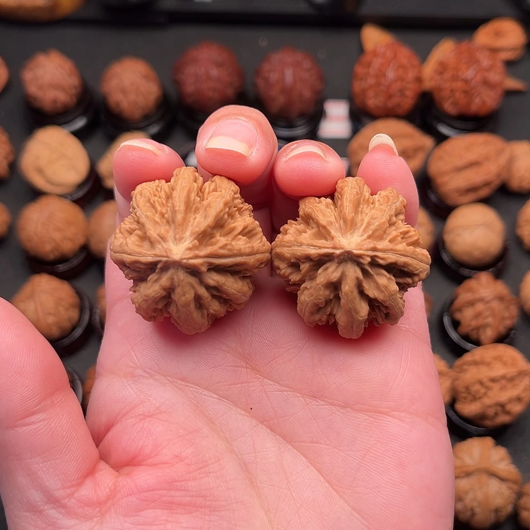 把件文玩核桃八棱王Z