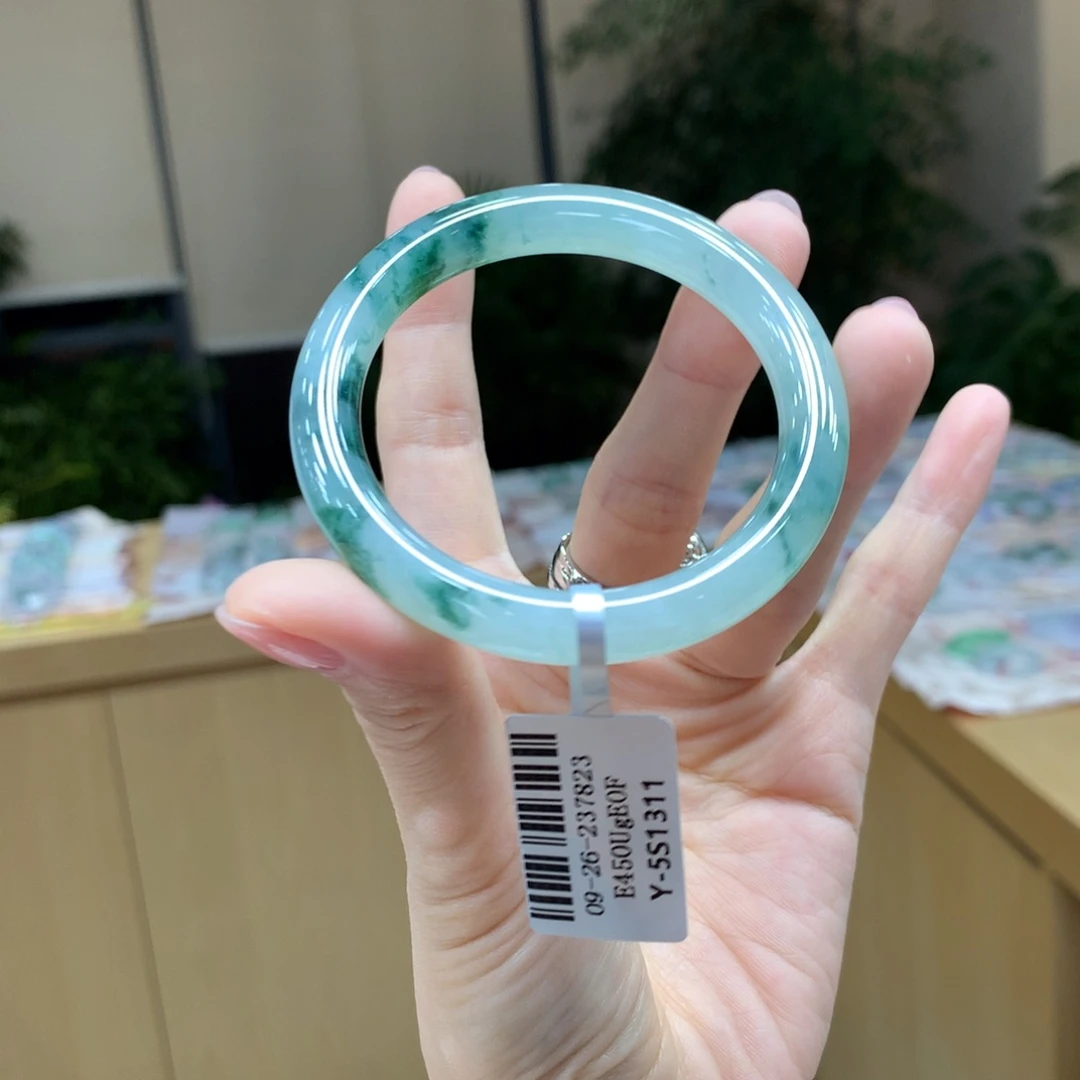 未镶嵌手镯翡翠不退不换