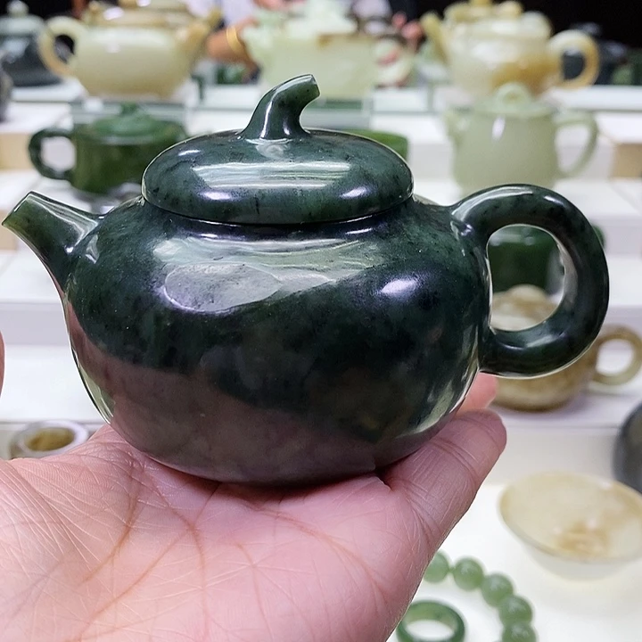 未镶嵌和田玉挂件茶壶190m l