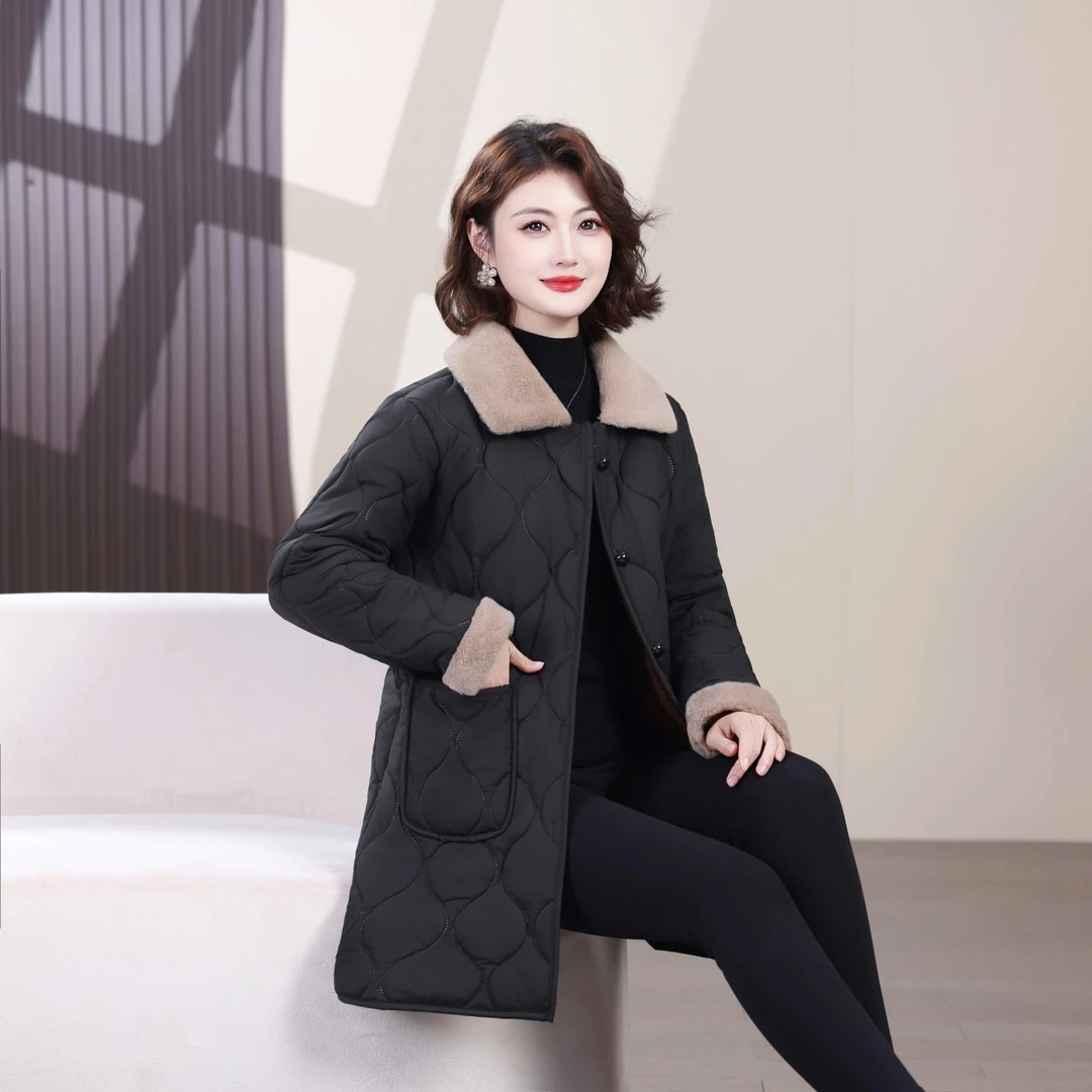 加绒加厚款常规翻领保暖棉衣棉服女士妈妈装冬装修身