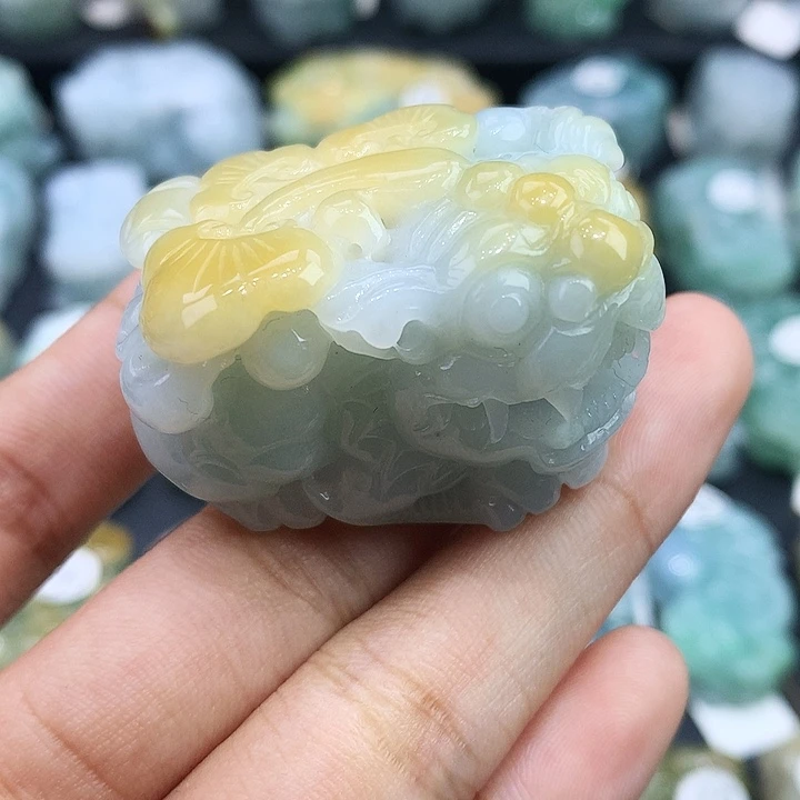 翡翠未镶嵌颈饰天然缅甸翡翠