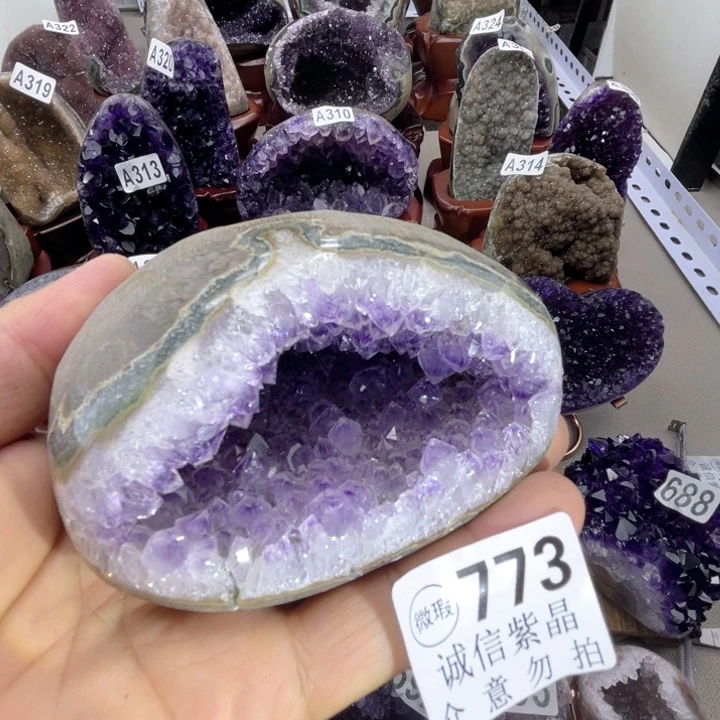 未镶嵌大型摆件（非配饰）紫晶